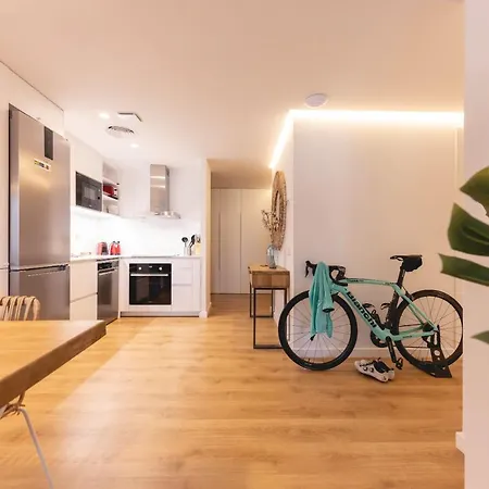Bravissimo Tarla, 2-bedroom דירה ז'ירונה