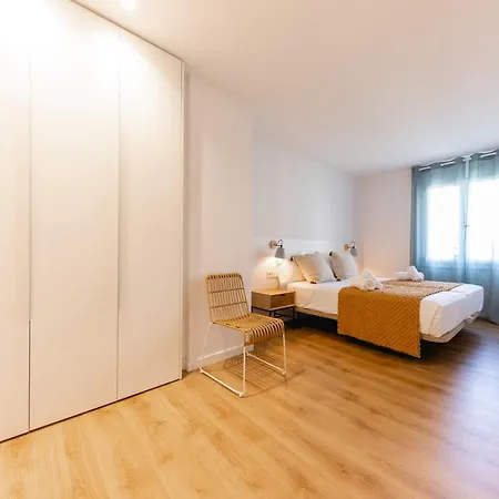 Bravissimo Tarla, 2-bedroom דירה ז'ירונה